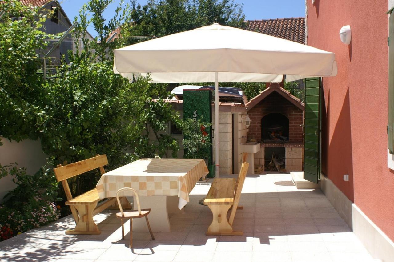 Apartments By The Sea Supetar, Brac - 4274 Bagian luar foto