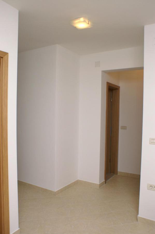 Apartments By The Sea Supetar, Brac - 4274 Bagian luar foto