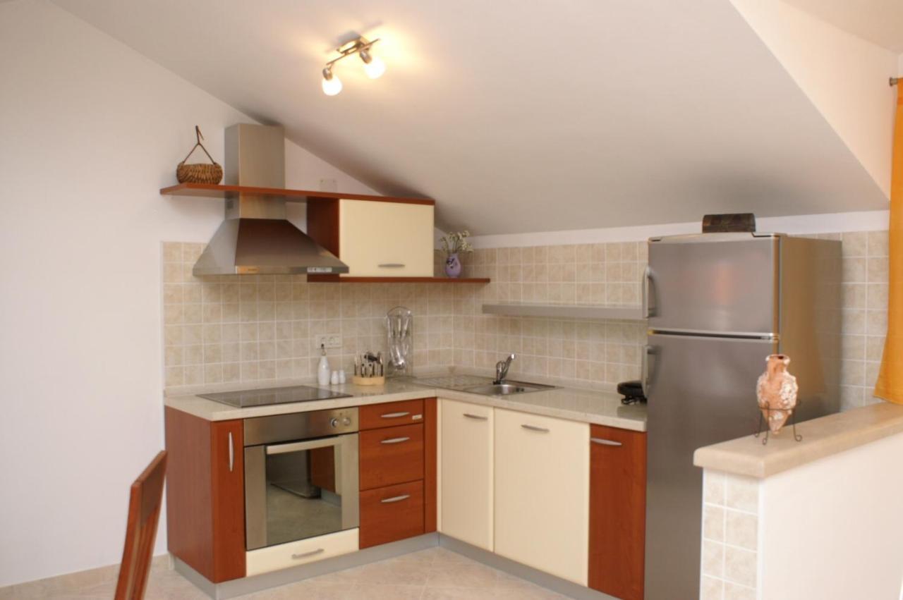 Apartments By The Sea Supetar, Brac - 4274 Bagian luar foto