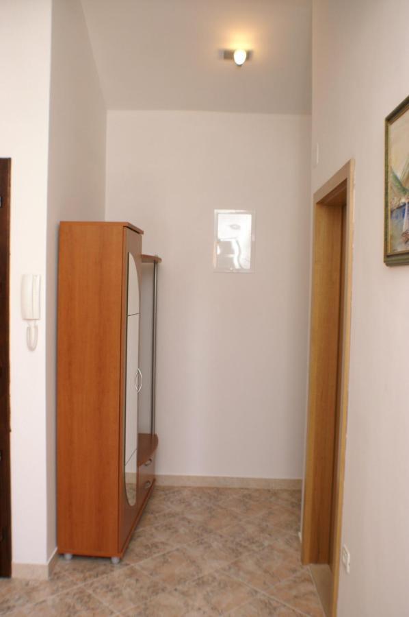 Apartments By The Sea Supetar, Brac - 4274 Bagian luar foto
