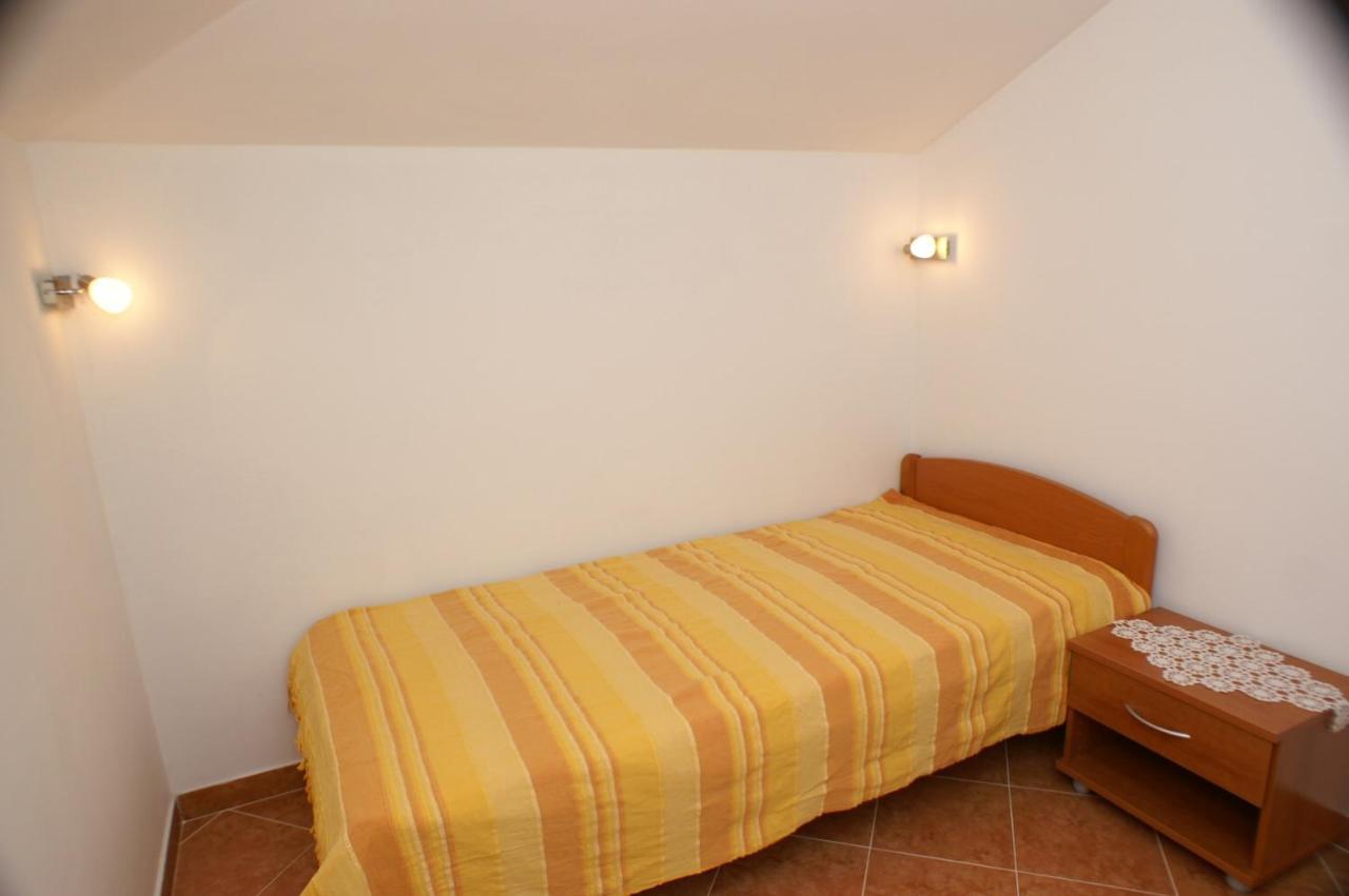 Apartments By The Sea Supetar, Brac - 4274 Bagian luar foto